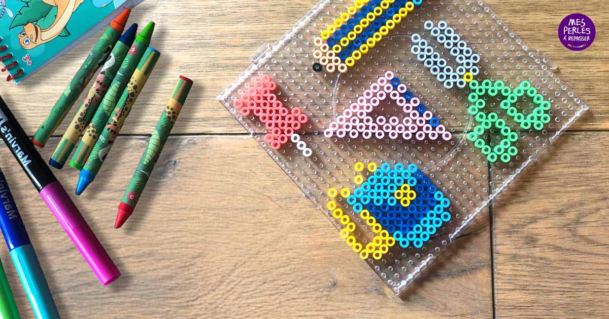 Modèles de perles à repasser - Rentrée scolaire / Rentrée des classes - PDF à imprimer - Free printables Back to school perler beads patterns!