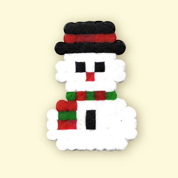 5 modèles de perles à repasser pour Noël, à imprimer gratuitement ! Le petit bonhomme de neige ! Free Christmas bead patterns to print !