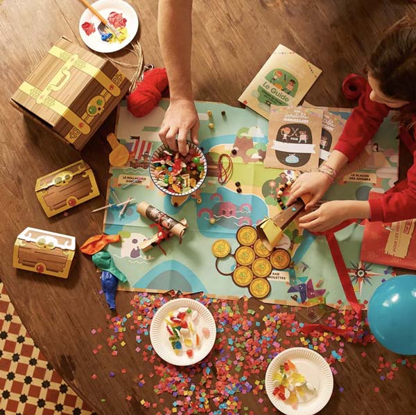 Activités ludiques pour les enfants de 3 à 5 ans ! Coffret anniversaire Chasse au trésor Pandacraft