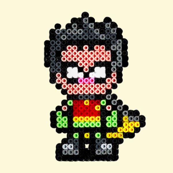 Modèle de perles à repasser à imprimer Teen Titans Go! - Robin - Easy & Free printable Teen Titans Go! characters perler beads pattern! Actual size for pegboards!