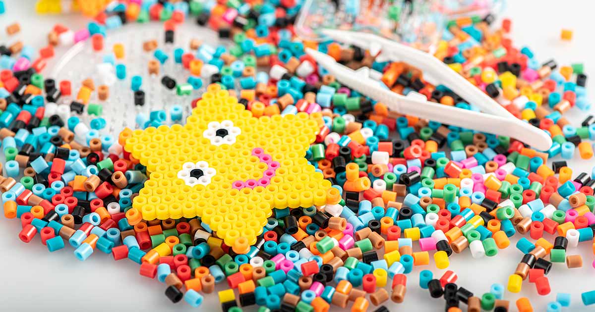 Tuto perles à repasser : mode d'emploi ! Comment débuter mon activité créative avec les enfants ? - "Perler beads tutorial: everything you need to know to get started with your kids!" 😊