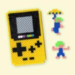 Modèle de perles à repasser - Game Boy Lemmings - PDF à imprimer - Free printable Game Boy Lemmings perler beads pattern! Actual size for pegboards!
