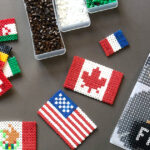 Modèle de perles à repasser à imprimer FIFA 2026 – Collection avant-première à imprimer ⚽🌍 Free printable FIFA 2026 creations perler beads patterns! Early access collection! Actual size for pegboards!