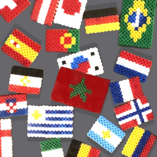 Modèle perles à repasser FIFA 2026 à imprimer gratuit - Coupe du Monde de Football - Crée tes drapeaux du monde pour ta déco ! Free printable 2026 FIFA World Cup - World flags - perler beads patterns