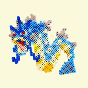 Modèle de perles à repasser Pokémon à imprimer en PDF - Léviator - Easy & Free printable Pokemon Gyarados perler beads pattern! Actual size for pegboards!